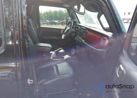 2018 Jeep Wrangler Unlimited Rubicon 4X4 из США, поврежденный, VIN 1C4HJXFG9JW313690